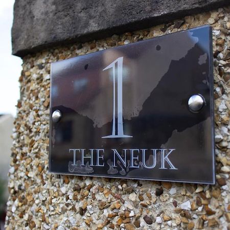 The Neuk Hotel Uphall Bagian luar foto